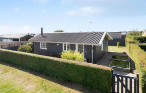 2 Bedroom Stunning Home In Karrebæksminde, Karrebæksminde